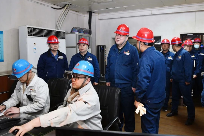 公司領導深入各單位進行安全生產(chǎn)大排查